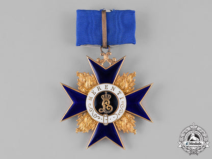 bavaria,_kingdom._an_order_of_military_merit_i_class_in_gold,_by_gebrüder_hemmerle,_c.1910_c18-028818