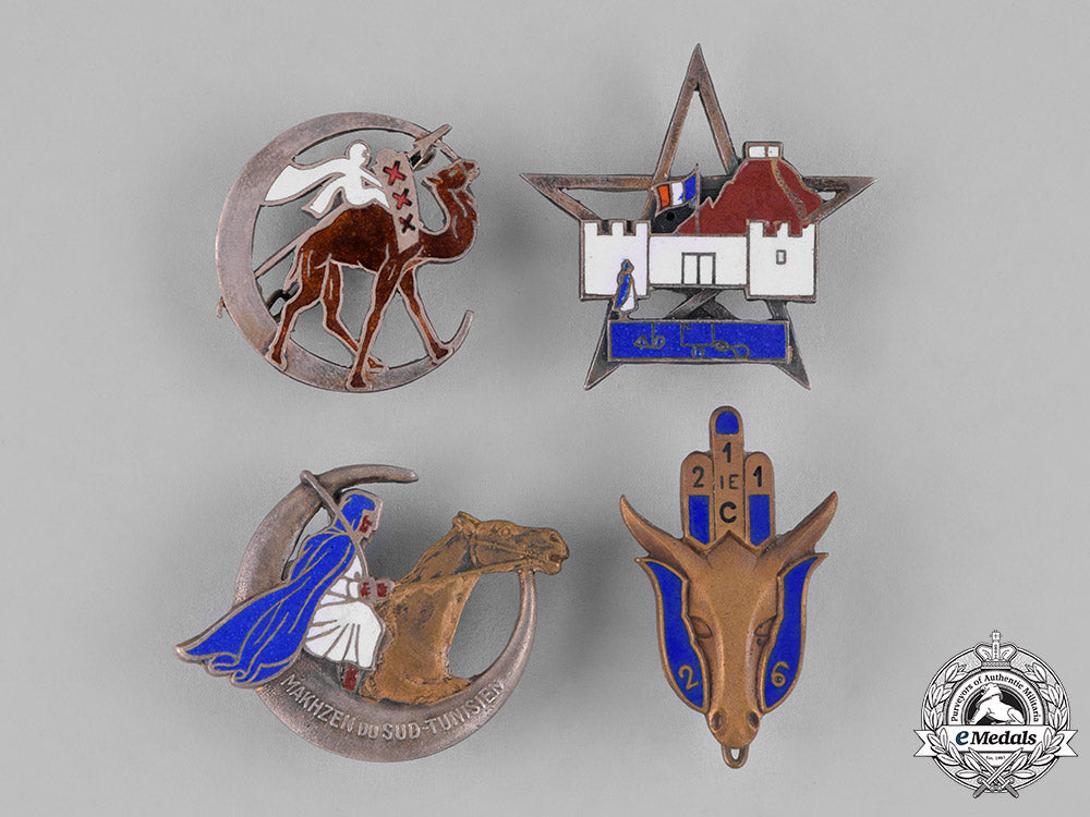france,_republic._sixteen_french_overseas_military_insignia_c18-028859_1
