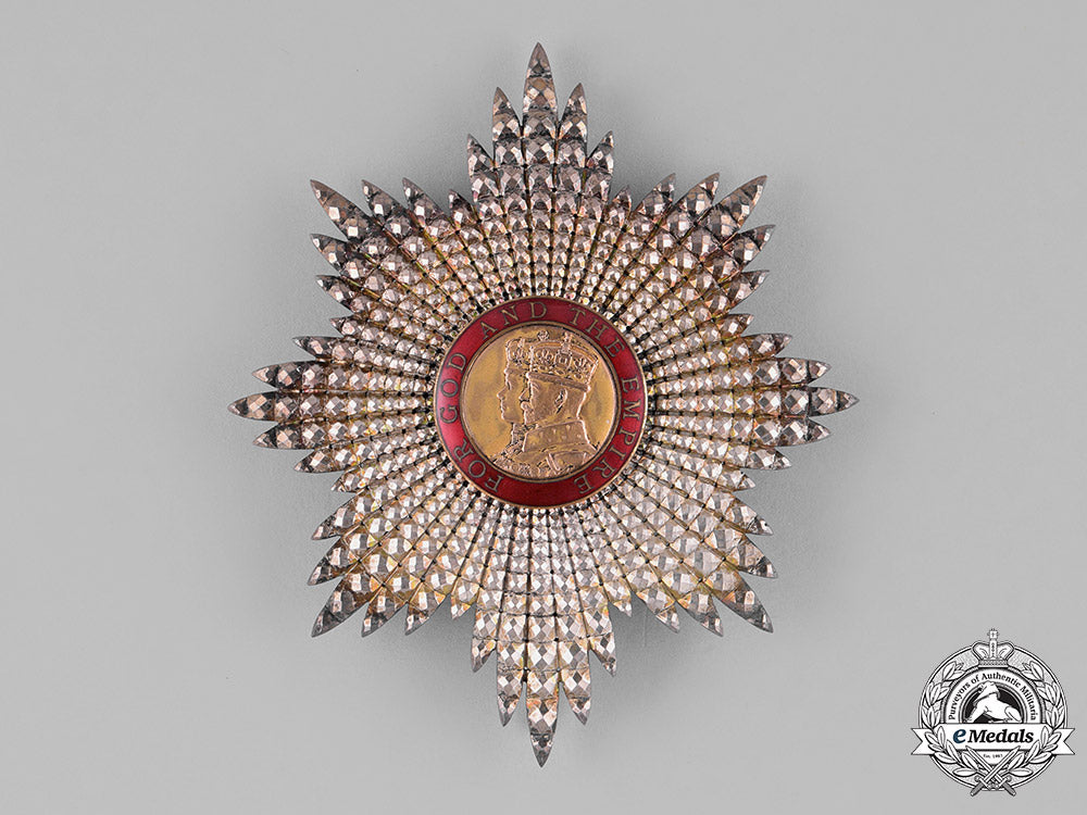 united_kingdom._an_order_of_the_british_empire,_g.b.e.,_knight_grand_cross,_by_garrard&_co,_c.1945_c18-028923