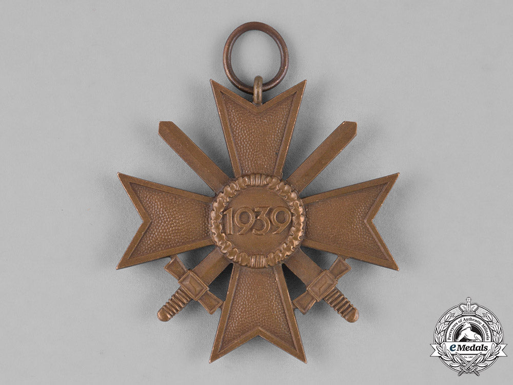 germany._a_war_merit_cross_second_class_with_swords_c18-029029