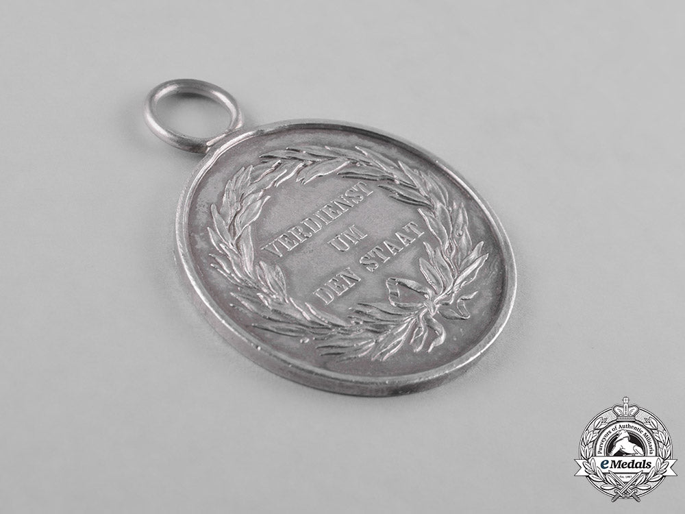 prussia,_kingdom._a_cased_prussian_general_honour_medal_c18-029198