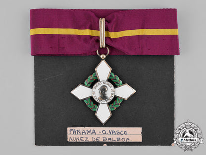 panama,_republic._an_order_of_vasco_nuñez_de_balboa,_commander,_c.1955_c18-029235