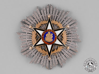 spain,_kingdom._a_civil_order_of_charity,_i_class_star,_c.1910_c18-029240
