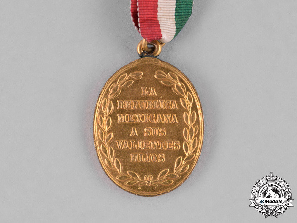 mexico,_republic._a_medal_for_the_defense_of_puebla_city,_chiefs_version,_c.1862_c18-029265