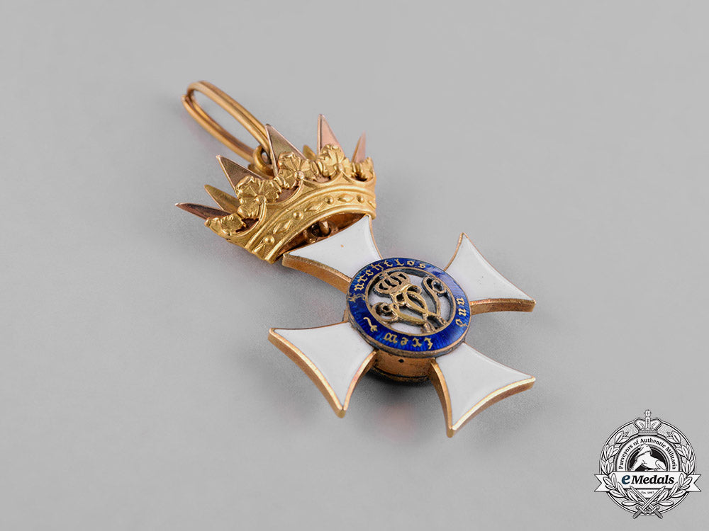 württemberg,_kingdom._a_military_merit_order_in_gold,_knight’s_cross,_c.1865_c18-029344