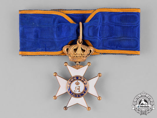 luxemburg,_duchy._a_merit_order_of_adolph_of_nassau_in_gold,_commander_with_crown,_c.1885_c18-029400
