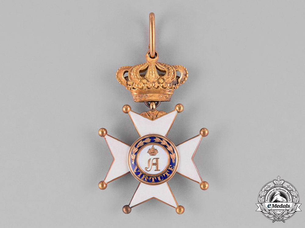 luxemburg,_duchy._a_merit_order_of_adolph_of_nassau_in_gold,_commander_with_crown,_c.1885_c18-029401