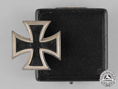 Germany, Wehrmacht. A Cased I. Class Iron Cross 1939, By Steinhauer & Lück