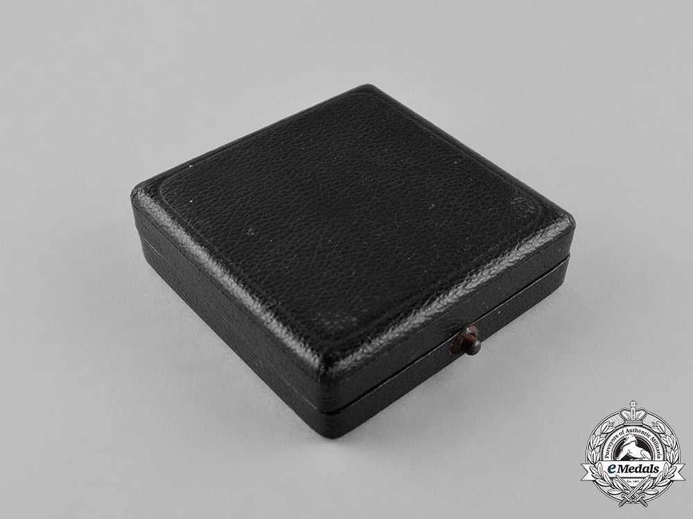 germany,_wehrmacht._a_cased_i._class_iron_cross1939,_by_steinhauer&_lück_c18-029925
