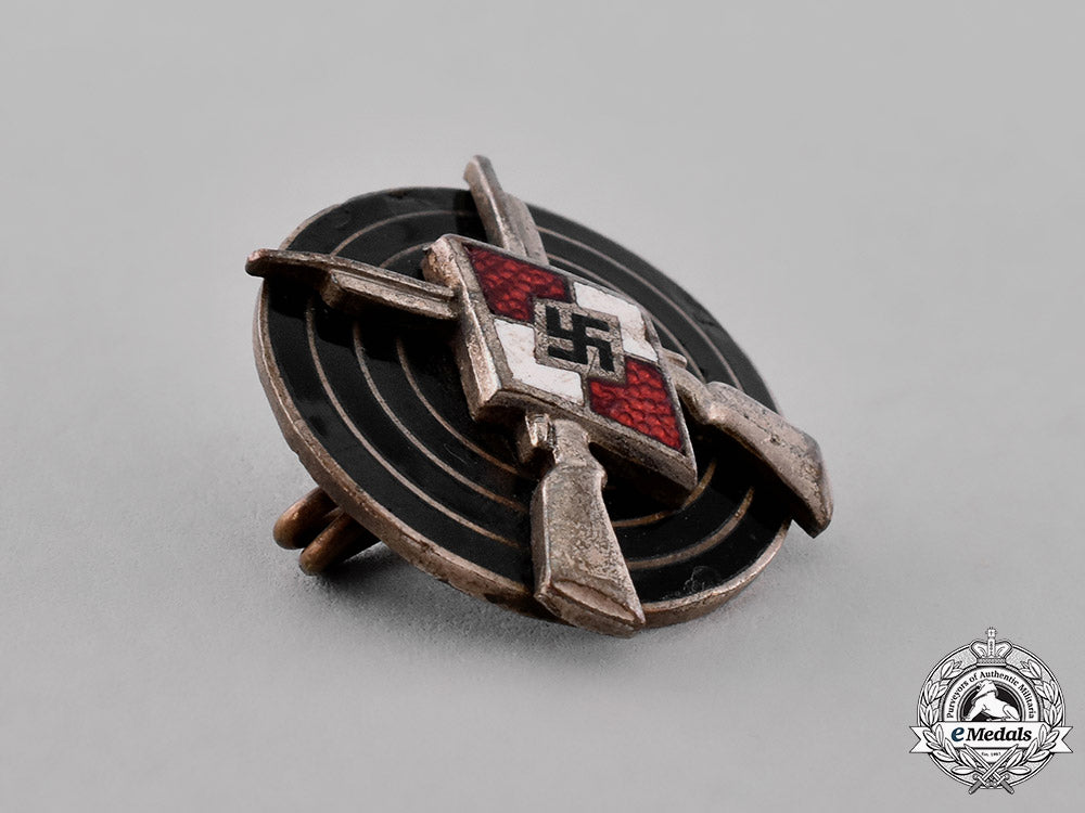 germany,_hj._an_hj_marksmanship_badge,_by_steinhauer&_lück_c18-030121