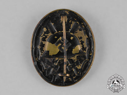 germany,_empire-_third_reich._three_black_grade_wound_badges_c18-030182