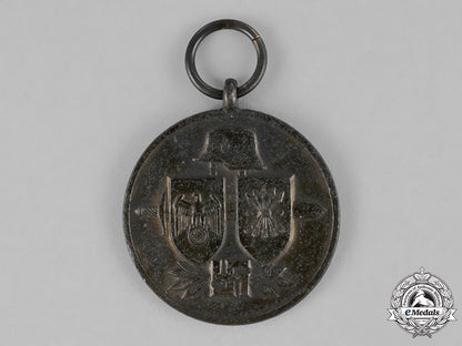 germany,_third_reich._three_third_reich_german_medals,_awards,_and_decorations_c18-030210