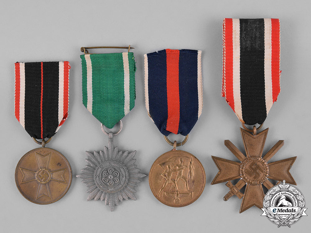 germany,_heer._four_wehrmacht_heer(_army)_medals,_awards,_and_decorations_c18-030235