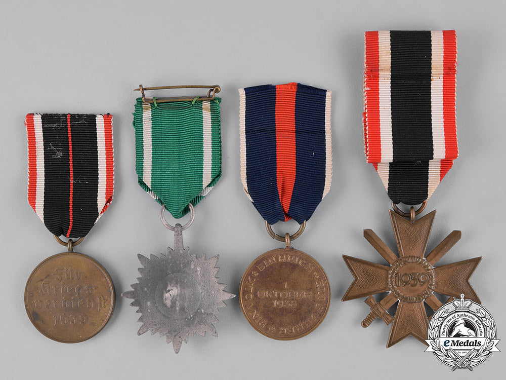 germany,_heer._four_wehrmacht_heer(_army)_medals,_awards,_and_decorations_c18-030236