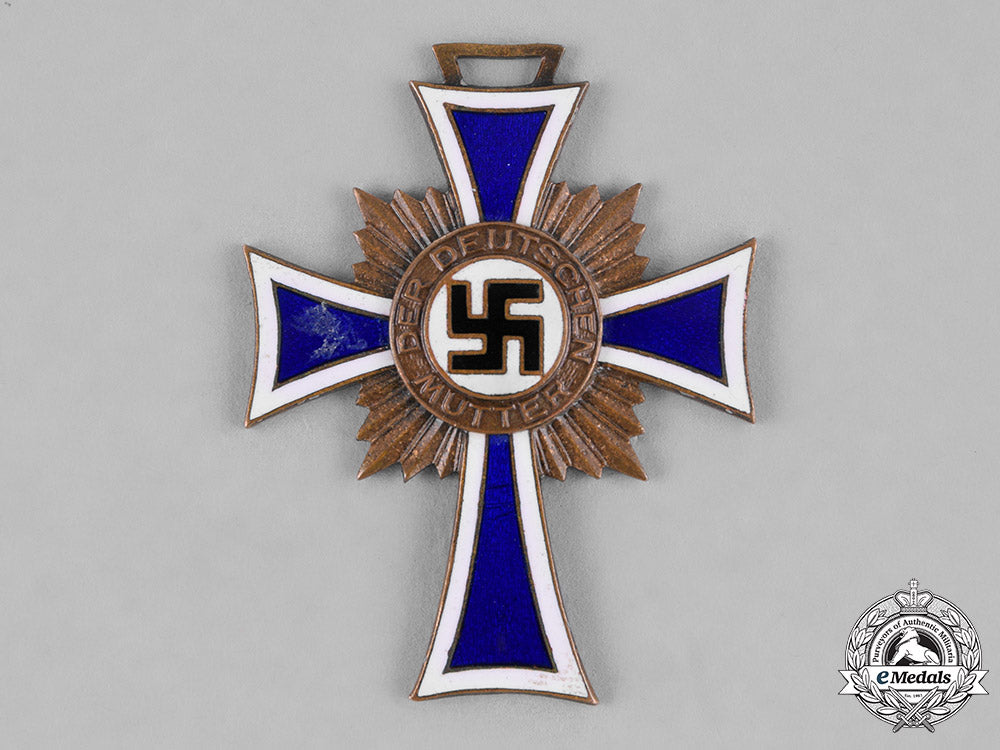 germany,_third_reich._an_honour_cross_of_the_german_mother,_bronze_grade_c18-030342