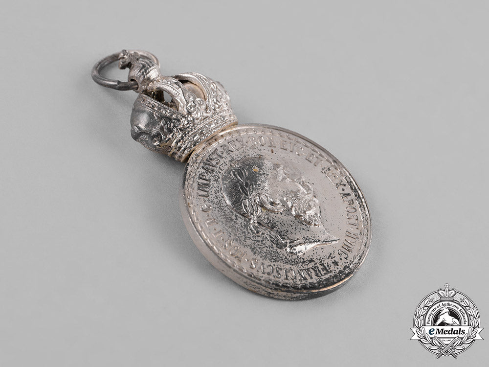 austria,_empire._two_silver_bravery_medals_c18-030566