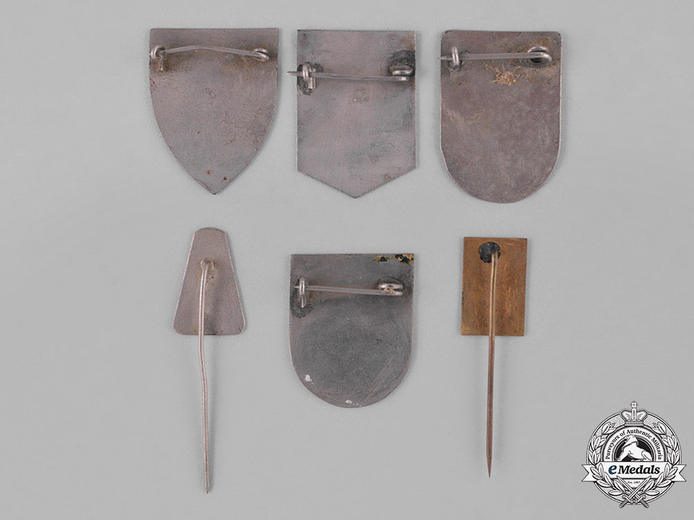 netherlands,_kingdom._twenty-_four_royal_dutch_army_badges_c18-030634