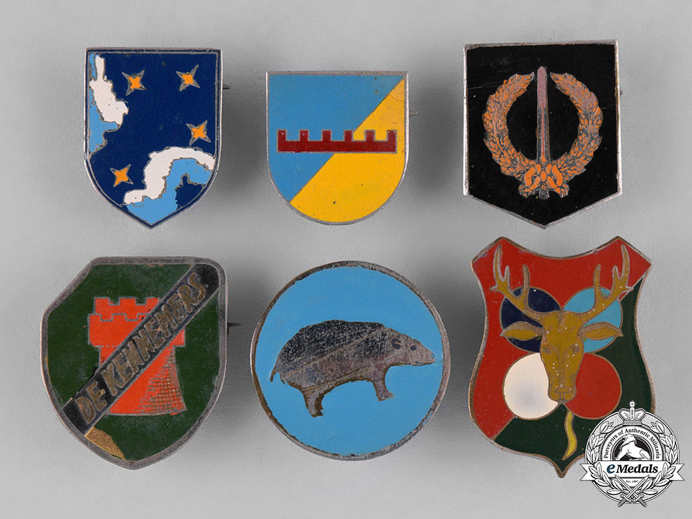 netherlands,_kingdom._twenty-_four_royal_dutch_army_badges_c18-030639