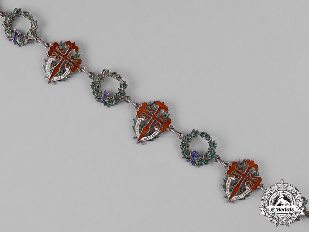 portugal,_republic._an_order_of_st._james_of_the_sword(_gcse),_grand_cross_collar_c.1930_c18-030672