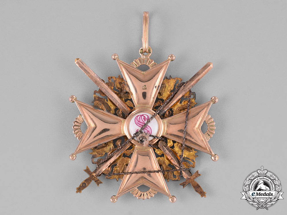 russia,_imperial._an_order_of_saint_stanislaus_in_gold,_i_class_grand_cross_with_swords,_by_eduard,_c.1914_c18-030693