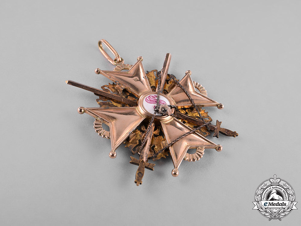 russia,_imperial._an_order_of_saint_stanislaus_in_gold,_i_class_grand_cross_with_swords,_by_eduard,_c.1914_c18-030694