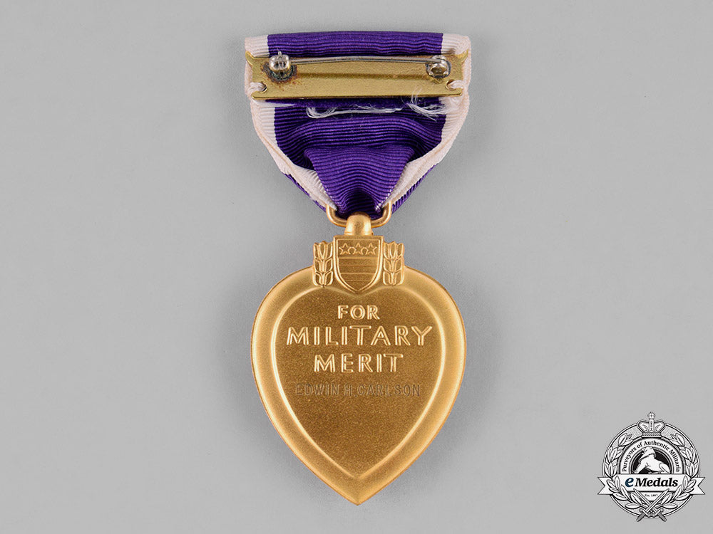 united_states._a_purple_heart_to_technician_carlson,4_th_armored_div,_kia_during_operation_hammelburg,_task_force_baum_c18-030935