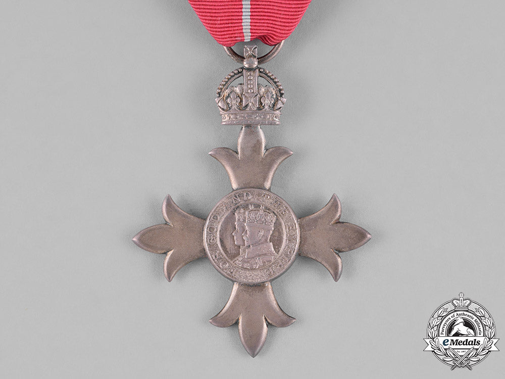united_kingdom._a_most_excellent_order_of_the_british_empire,_member_with_document,1946._c18-031065