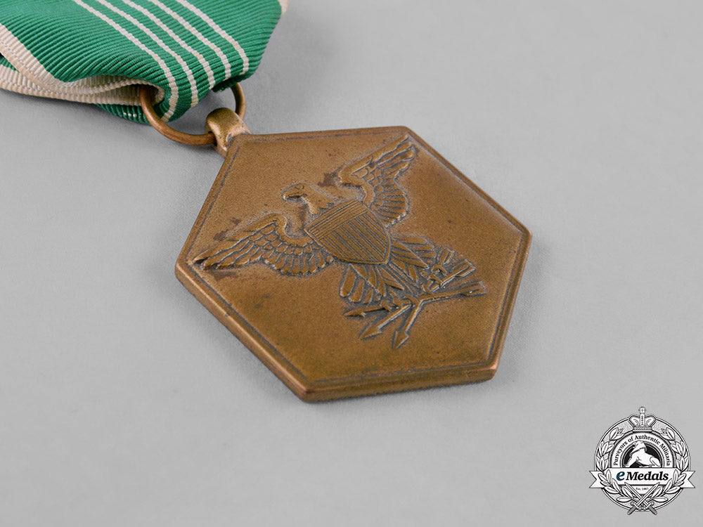 united_states._a_pair_to_a_vietnam_war_veteran,_private_michael_d._inglett,_united_states_army_c18-031160