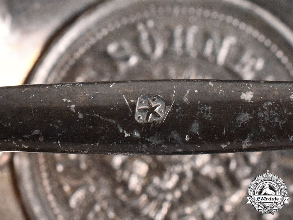 austria,_empire._an_order_of_franz_joseph,_commander’s_star_with_war_decoration,_by_v.mayer’s,_c.1917_c18-031249