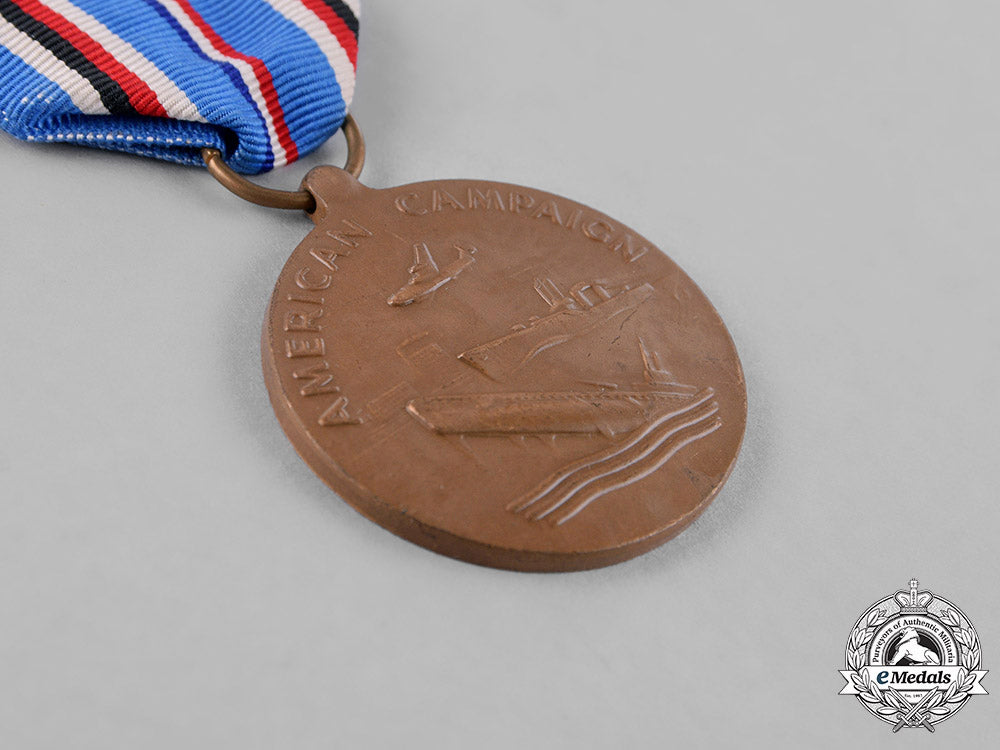 united_states._a_lot_of_three_service_medals_c18-031369