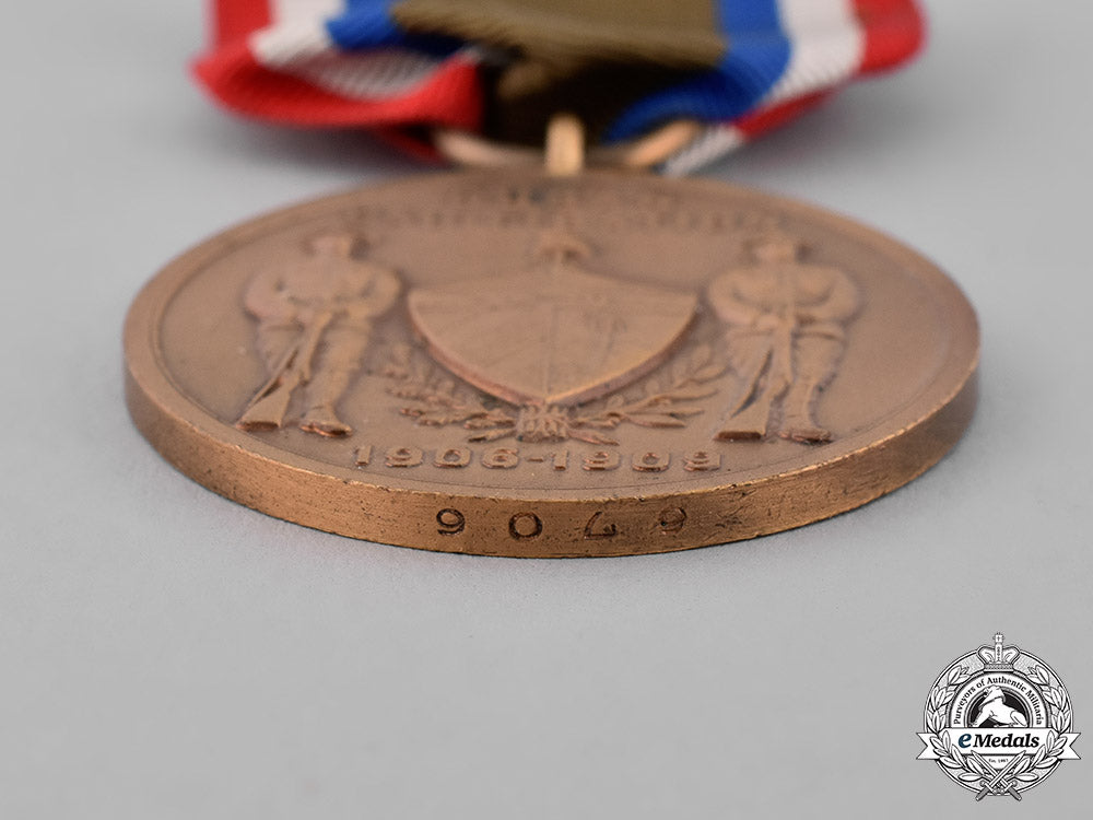 united_states._three_early20_th_century_campaign_medals_c18-031456