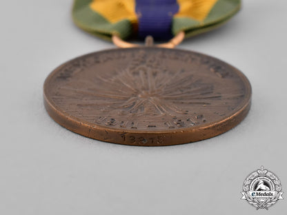 united_states._three_early20_th_century_campaign_medals_c18-031459