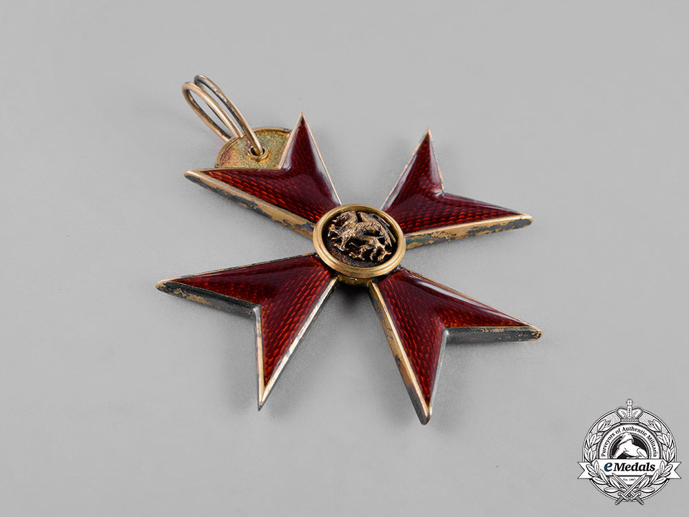 mecklenburg-_schwerin,_grand_duchy._an_order_of_the_griffin,_grand_cross,_c.1917_c18-031544