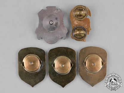 united_states._fifteen_regimental_badges_c18-031564
