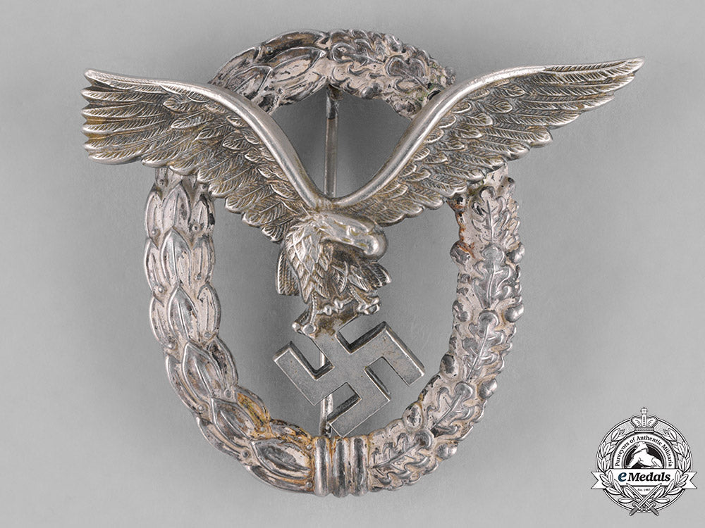 germany,_luftwaffe._a_pilot’s_badge,_by_gebrüder_wegerhoff_c18-031624