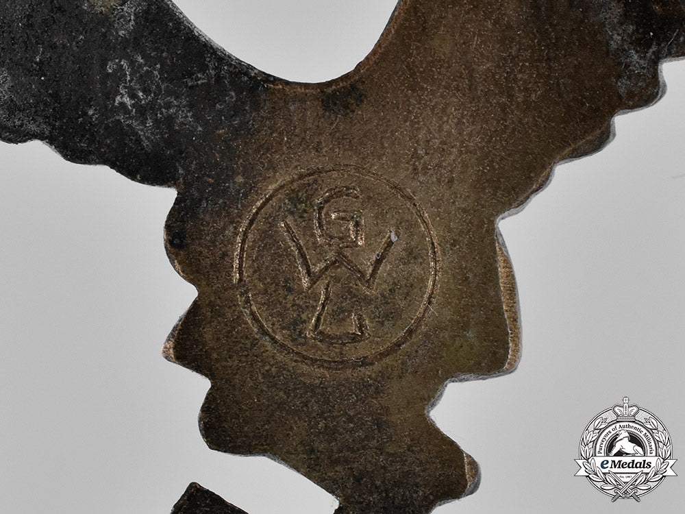 germany,_luftwaffe._a_pilot’s_badge,_by_gebrüder_wegerhoff_c18-031628