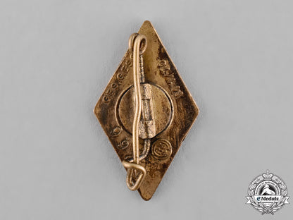 germany,_hj._a_large_golden_honour_badge,_numbered9266,_by_franz_otto_c18-031652
