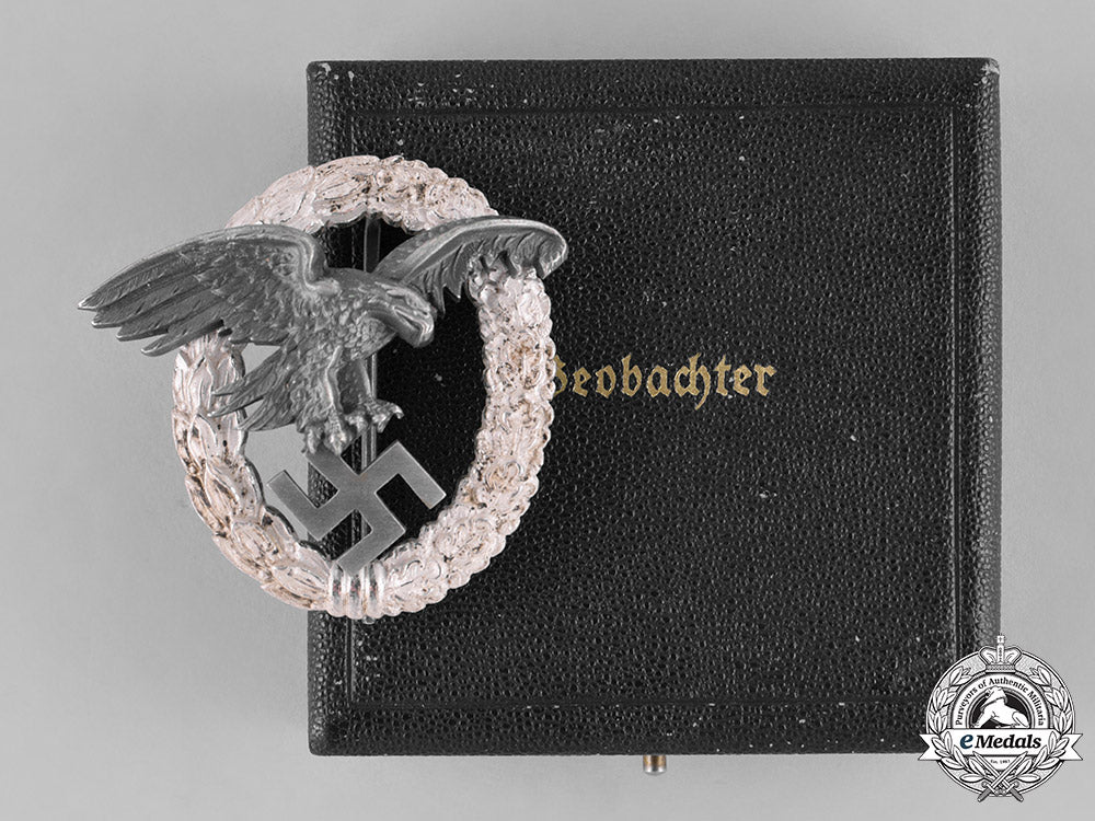 germany,_luftwaffe._an_observer’s_badge_with_case,_by_wilhelm_deumer_c18-031691