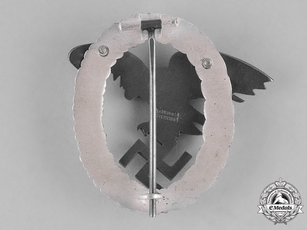 germany,_luftwaffe._an_observer’s_badge_with_case,_by_wilhelm_deumer_c18-031693