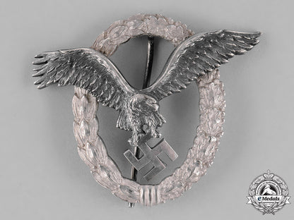 germany,_luftwaffe._a_pilot’s_badge,_by_c._e._juncker,_named,_c.1937_c18-031715