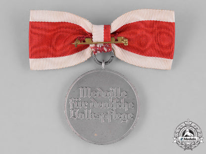 germany,_third_reich._a_social_welfare_medal_c18-031749