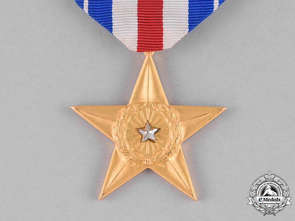 united_states._a_silver_star_and_purple_heart_pair_to_m._olander_c18-031903