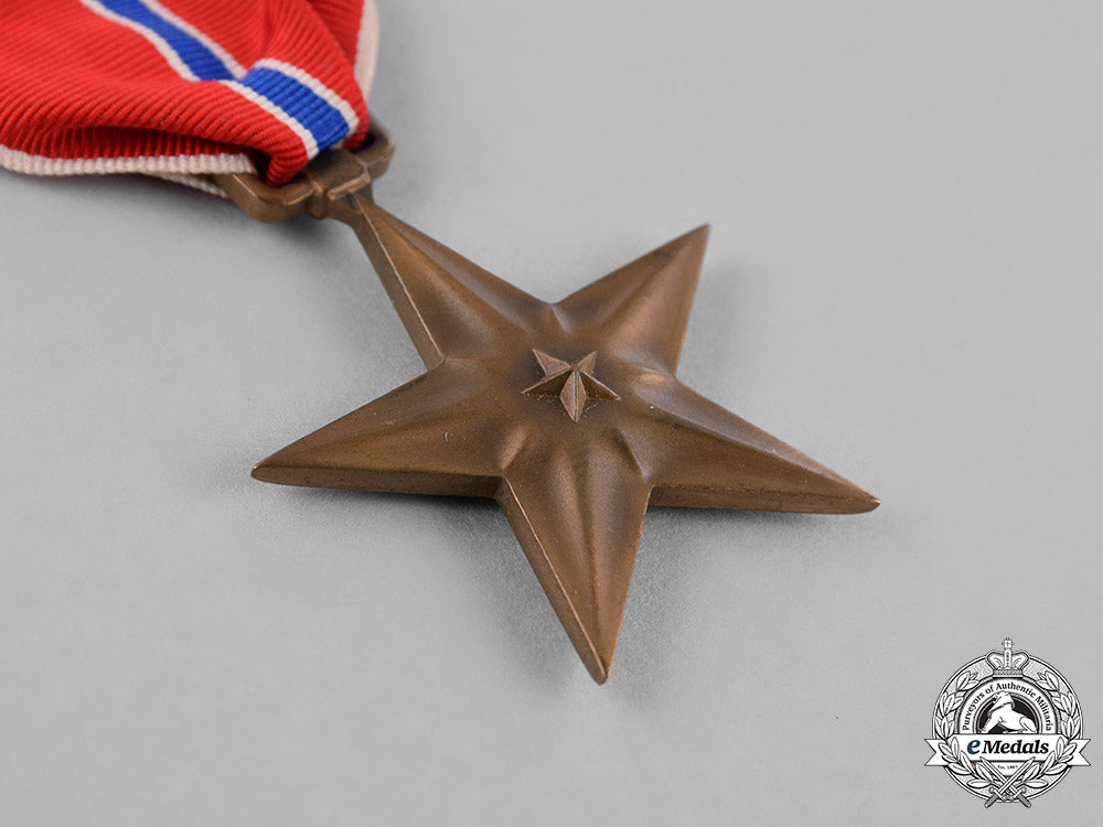united_states._a_bronze_star_group_to_major_young_evans_agee,_jr.,_usa_c18-031936