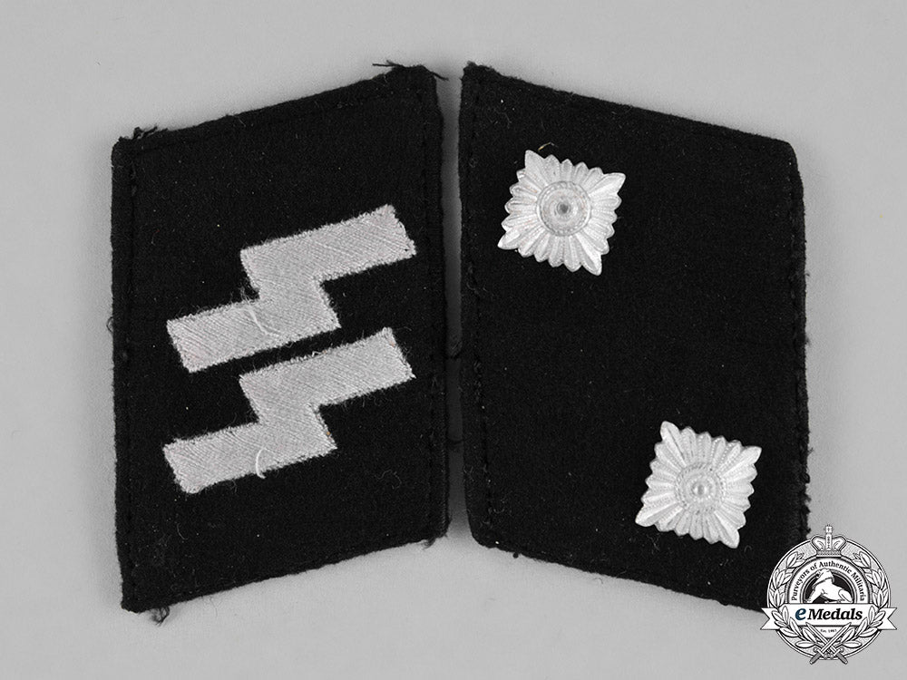germany,_ss._a_set_of_waffen-_ss_oberscharführer_collar_tabs_c18-032015