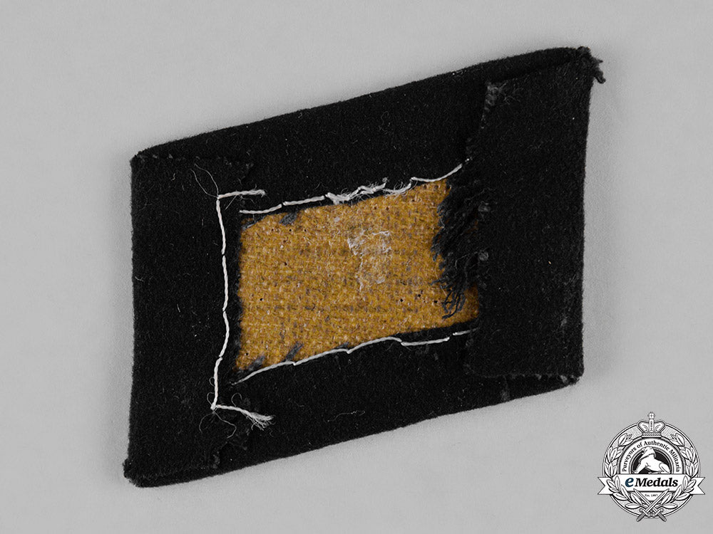 germany,_ss._a3_rd_ss_panzer_division“_totenkopf”_collar_tab_c18-032019