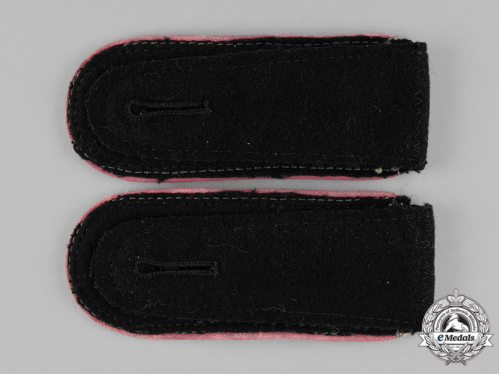 germany,_ss._a_set_of_waffen-_ss_artillery_hauptscharführer’s_shoulder_boards_c18-032023