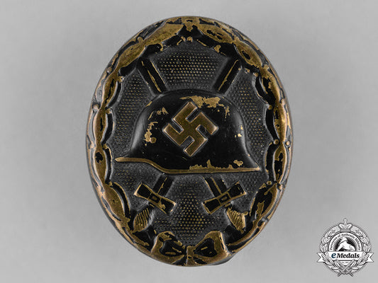 germany,_wehrmacht._a_black_grade_wound_badge_c18-032192