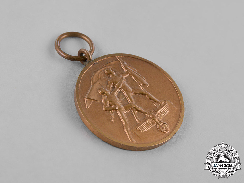germany,_third_reich._a_sudetenland_medal_with_case_c18-032242