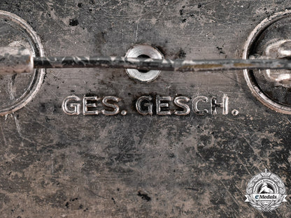 germany,_drk._a_german_red_cross(_drk)_nurse’s_aid_badge_c18-032256