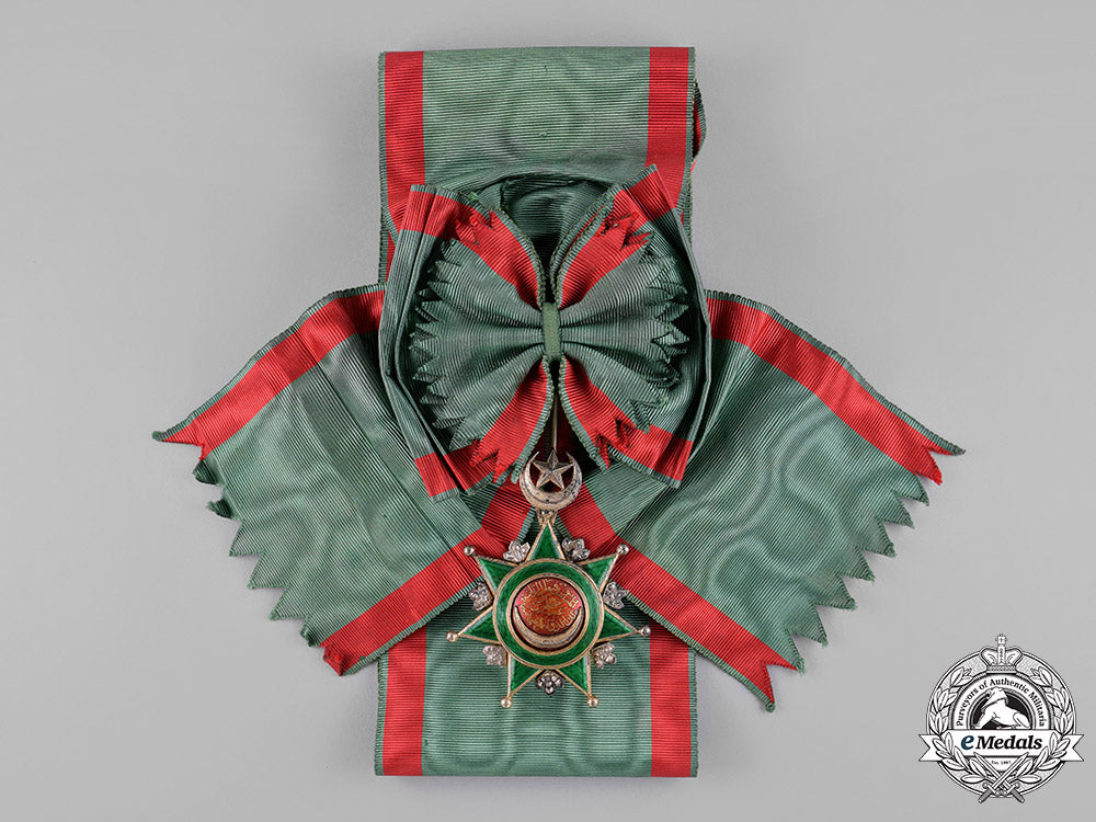 turkey,_ottoman_empire._an_order_of_osmanieh,_i_class_grand_cross_badge,_c.1910_c18-032519